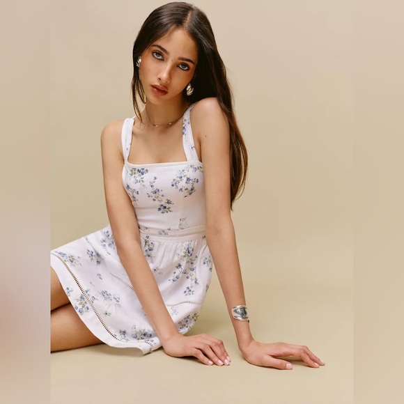 NEW Reformation Everett Mini Dress Truly White Blue Floral Linen | US 4 UK 8 - Picture 4 of 17